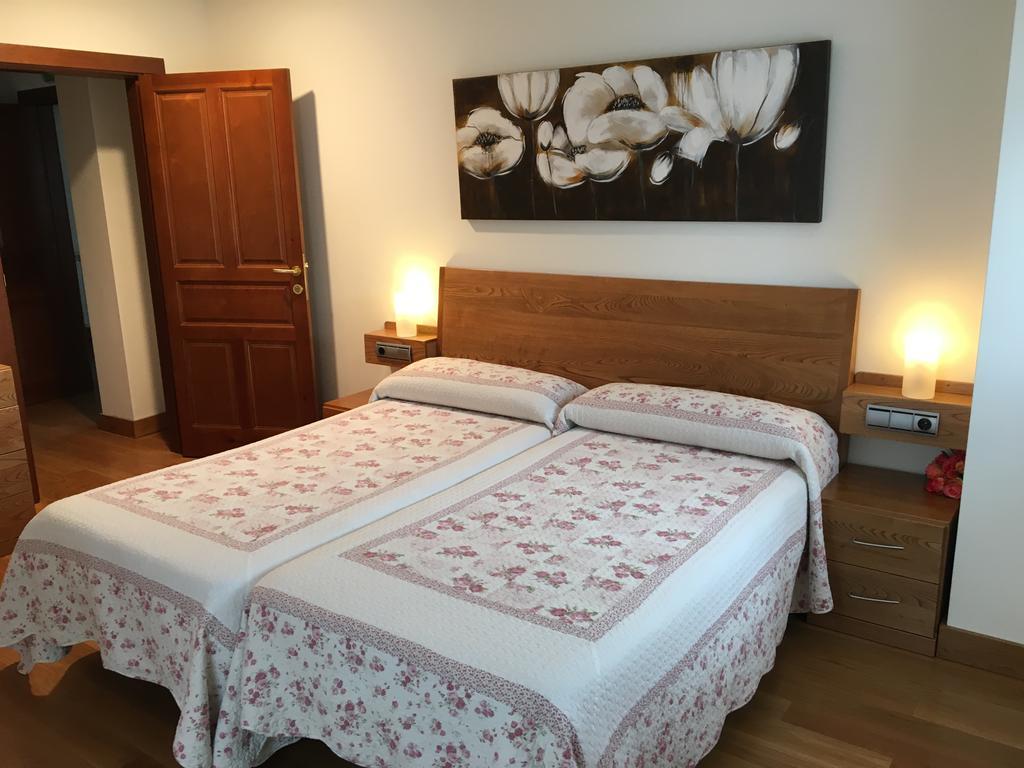 Casa Rural Roncesvalles Espinal-Auzperri エクステリア 写真